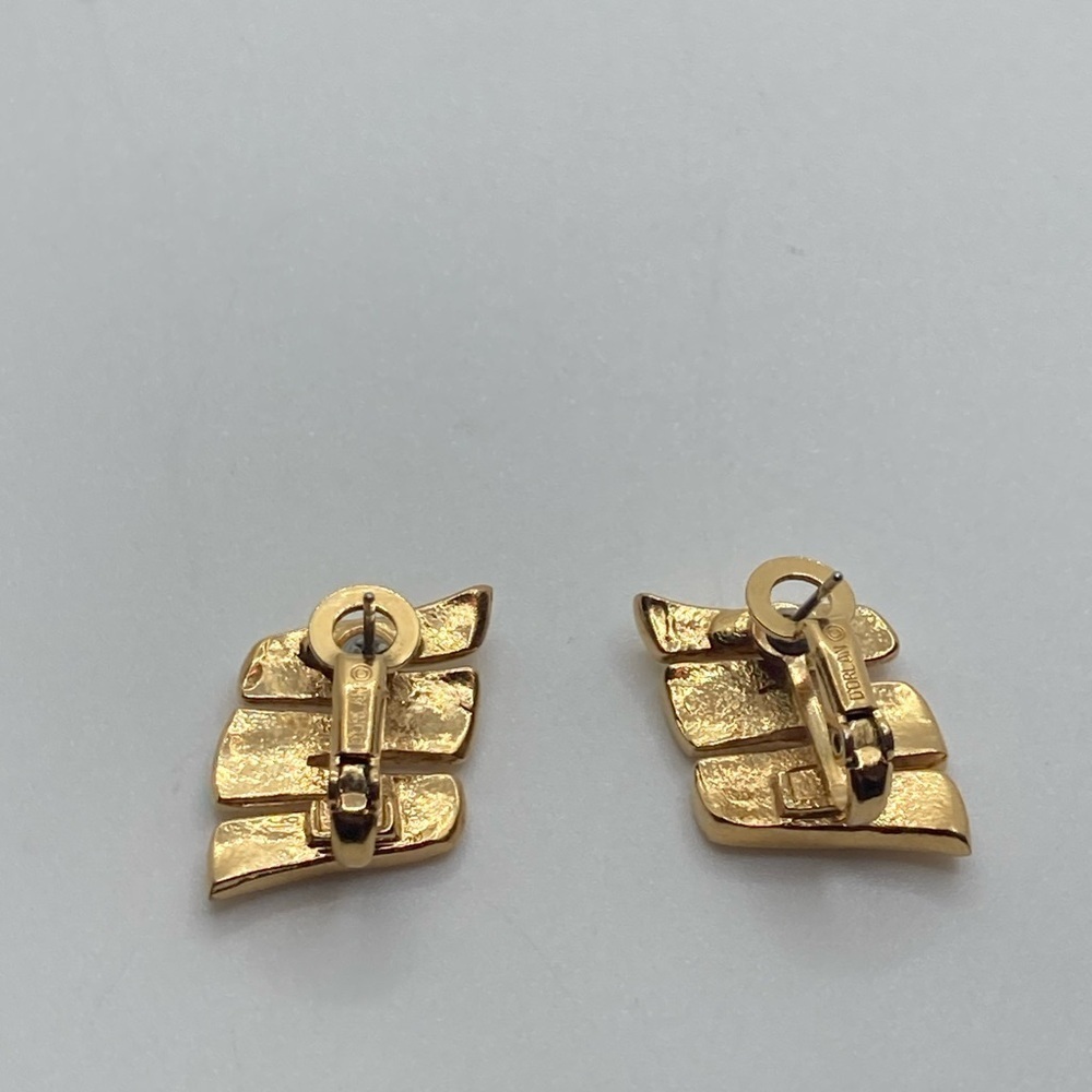 Vtg D’Orlan Gold Plated Zigzag Zig Zag Earrings Pierced Ears - .9” - Picture 6 of 8